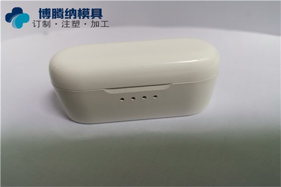 塑胶模具制造厂——博腾纳给您更优质的模具产品 塑胶模具制造厂——博腾纳给您更优质的模具产品